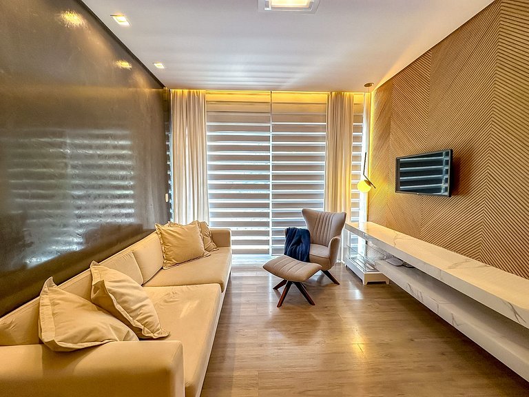 Apto confortável com piscina aquecida e jacuzzi