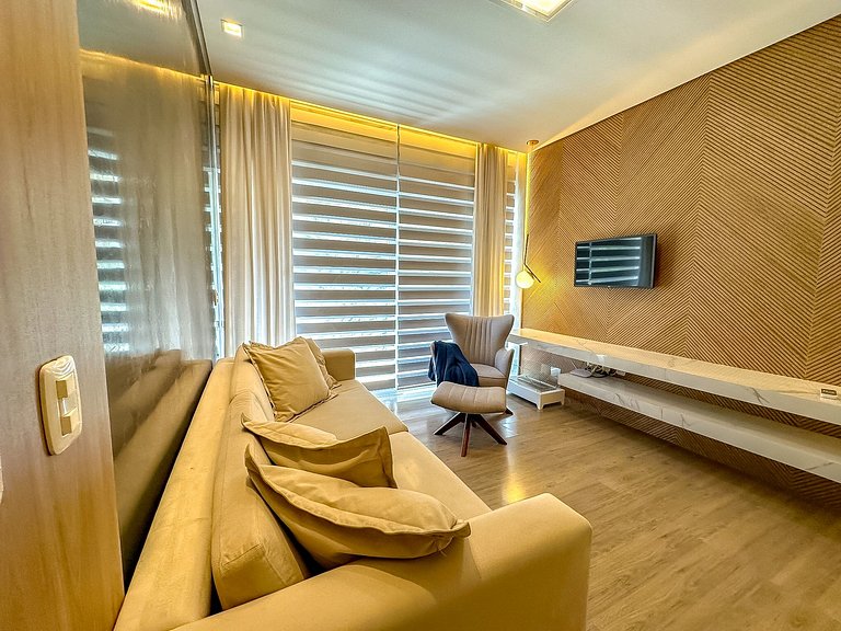 Apto confortável com piscina aquecida e jacuzzi