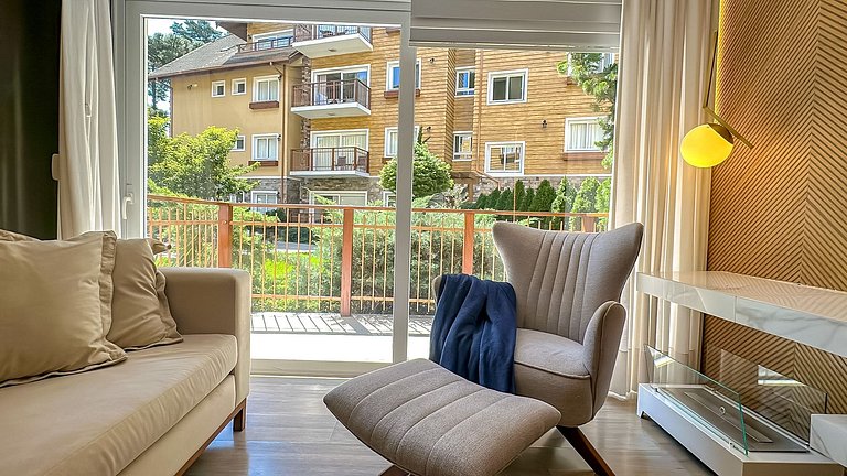 Apto confortável com piscina aquecida e jacuzzi