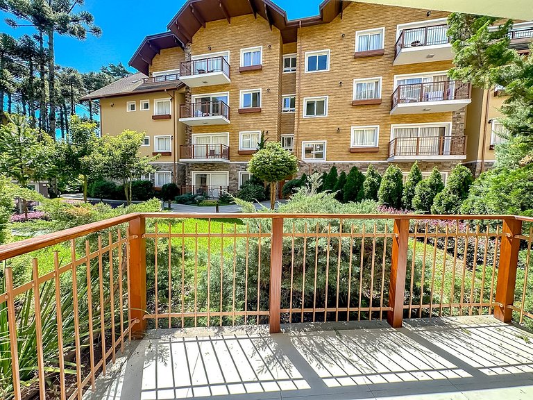 Apto confortável com piscina aquecida e jacuzzi