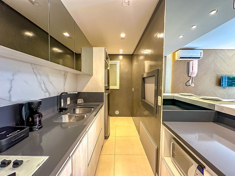 Apto confortável com piscina aquecida e jacuzzi