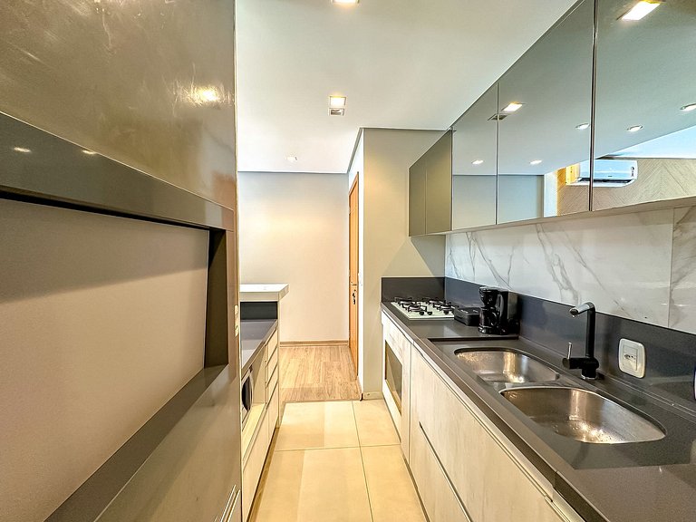 Apto confortável com piscina aquecida e jacuzzi