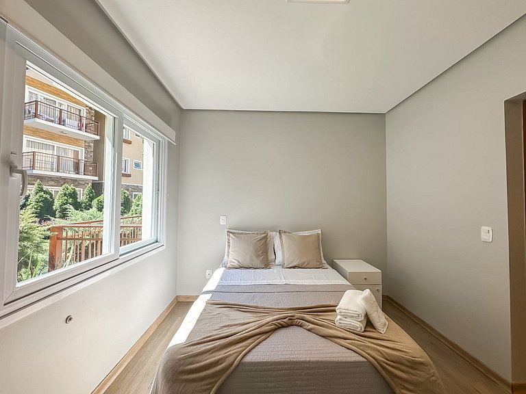 Apto confortável com piscina aquecida e jacuzzi