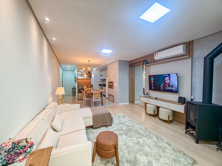 Excelente apto em Gramado, 1km do centro