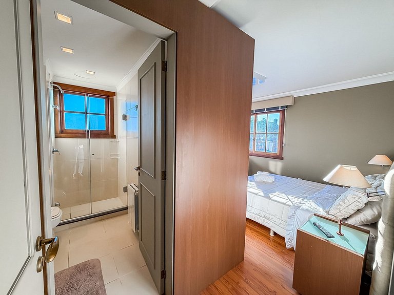 Apto no coração de Gramado 400 metros Rua Coberta