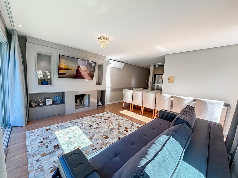 A uma quadra da Rua Coberta, duas suítes