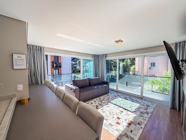 A uma quadra da Rua Coberta, duas suítes