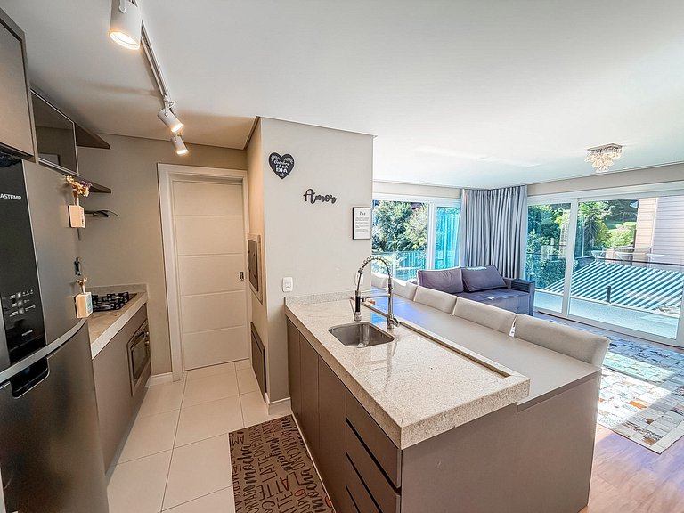 A uma quadra da Rua Coberta, duas suítes