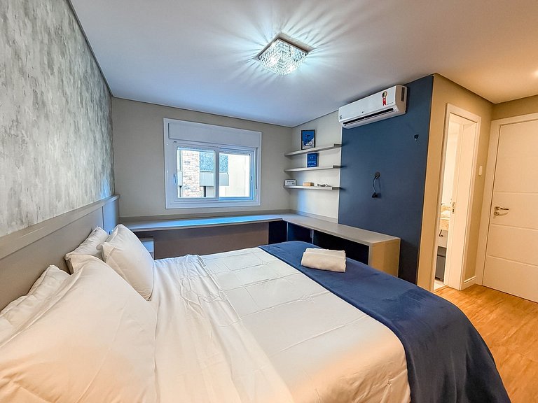 A uma quadra da Rua Coberta, duas suítes