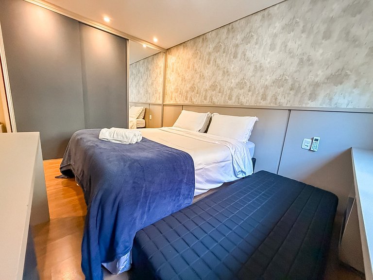 A uma quadra da Rua Coberta, duas suítes