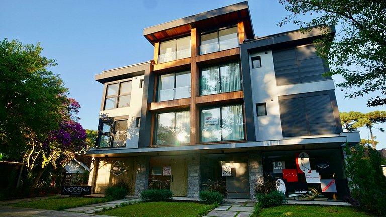 Apartamento novo perto da Rua Coberta