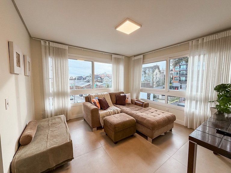 Apartamento a passos da Rua Coberta