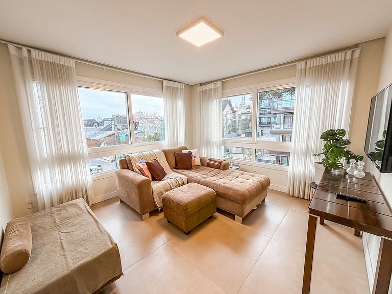 Apartamento a passos da Rua Coberta
