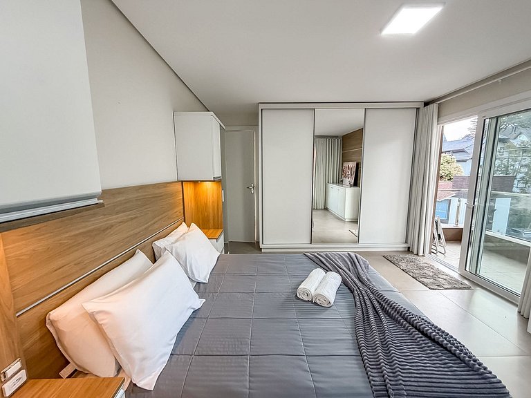 Apartamento a passos da Rua Coberta